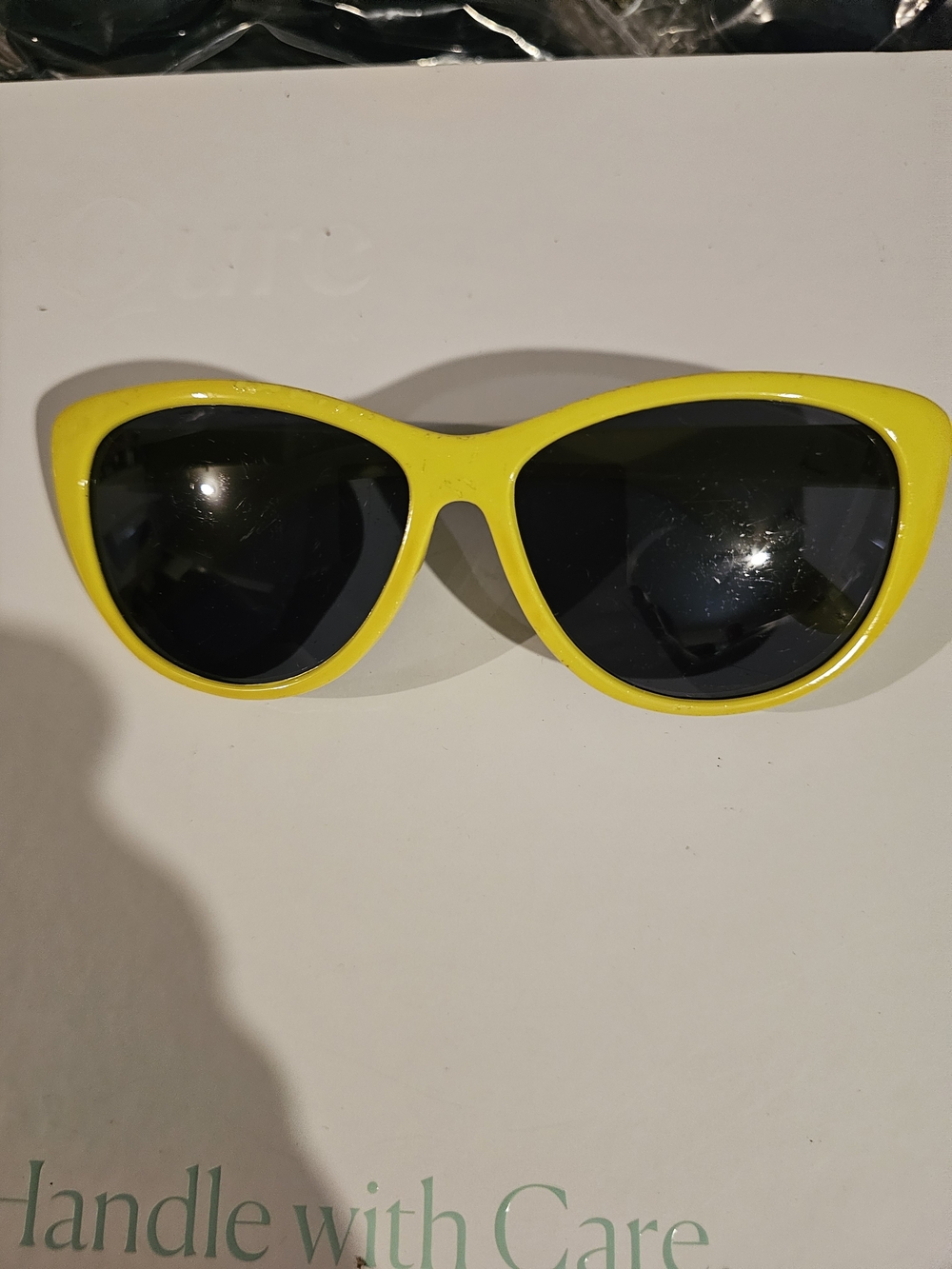 Yellow Cat-Eye Sunglasses - Unbranded